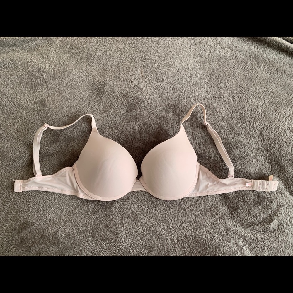 Baby Pink VS PINK Bra, push up, full coverage 32D